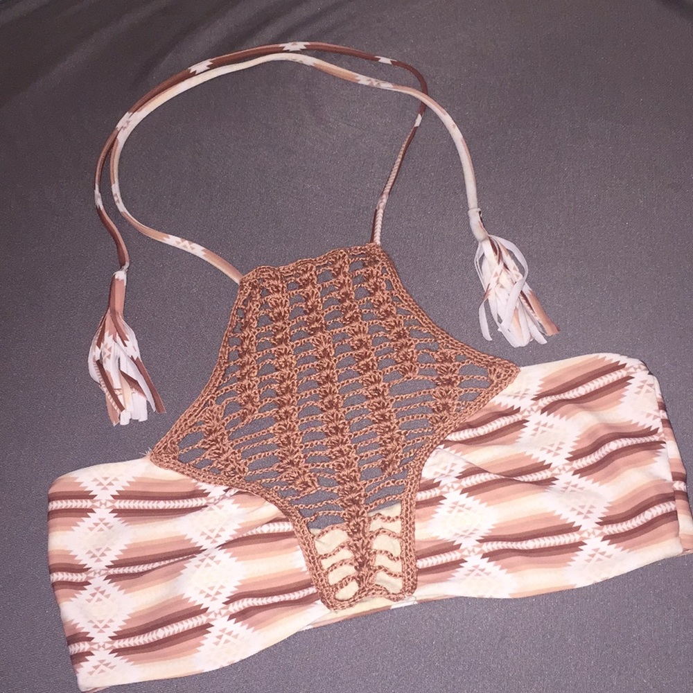 High neck ACACIA swimtop🌴